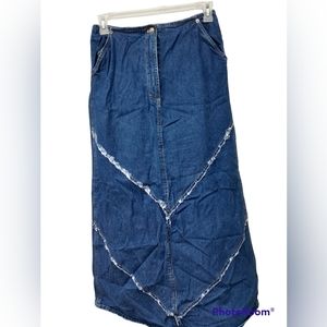 Womens vintage sz 7/8 Med/Dark wash Denim 100%  cotton modest Jean skirt